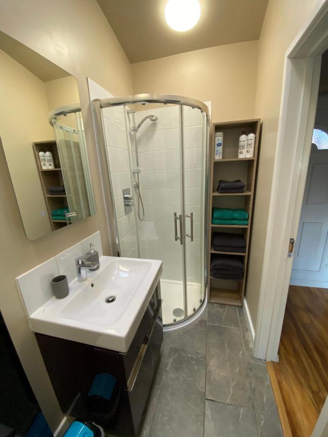 Private And Bathroom With Private Entrance Near Warwick Town Centre Homestay Warwick (Warwickshire)