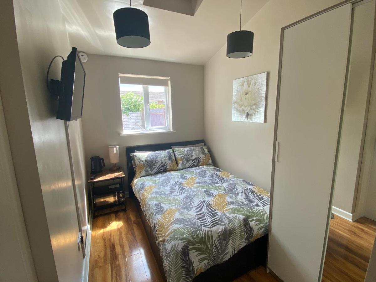 Private And Bathroom With Private Entrance Near Warwick Town Centre Warwick (Warwickshire)